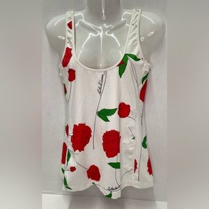 Lululemon Athletica Rose Design Top